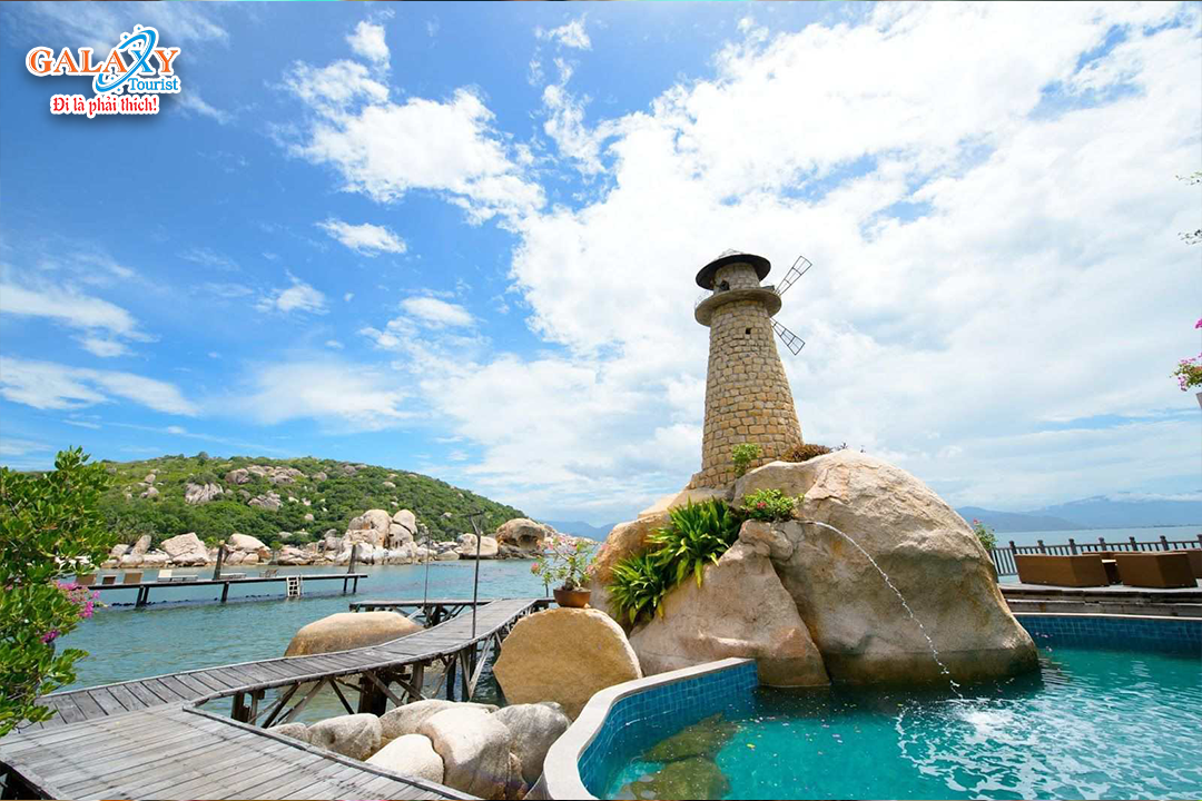 Ngày 1: Bình Hưng - Nha Trang-Công Ty TNHH Dịch Vụ Du Lịch Galaxy