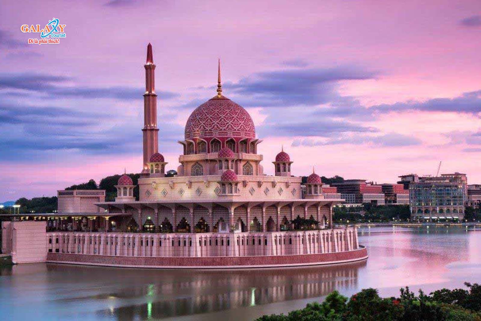 Ngày 5: KUALA LUMPUR - PUTRAJAYA – TP. HCM-Công Ty TNHH Dịch Vụ Du Lịch Galaxy